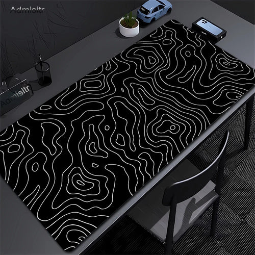 VORYNZA™ Desk Mat – Tapis de Bureau XXL Topographique